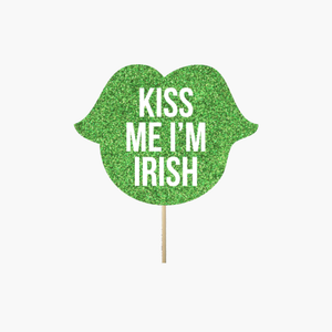 Lips "Kiss me I'm irish"
